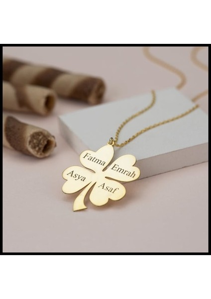 Isme Özel 4 Yapraklı Yonca Kolye – 4 Isim Yazılabilir Kişiye Özel Hediye