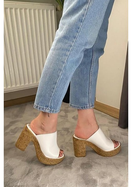 Kadın Oven Beyaz 10 cm Platfom Topuklu Mantar Taban Terlik K-850 modelleri