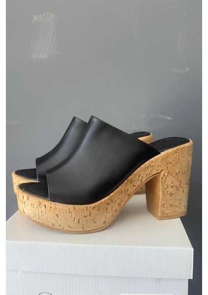 Kadın Oven Siyah Cilt 10 cm Platfom Topuklu Mantar Taban Terlik K-850 fiyatları