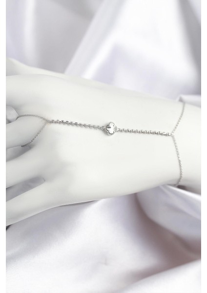 Pirinç Zirkon Taşlı Yonca Model Gümüş Renk Şahmeran - PRT3500EB08614