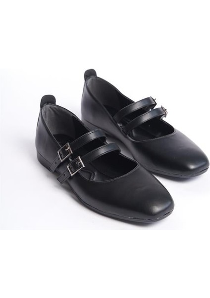 Kadın Siyah Iki Beretli Kut Burun Babet fırsatları