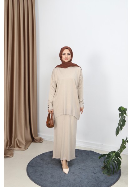 Düğme Detaylı Merserize Etekli Takım