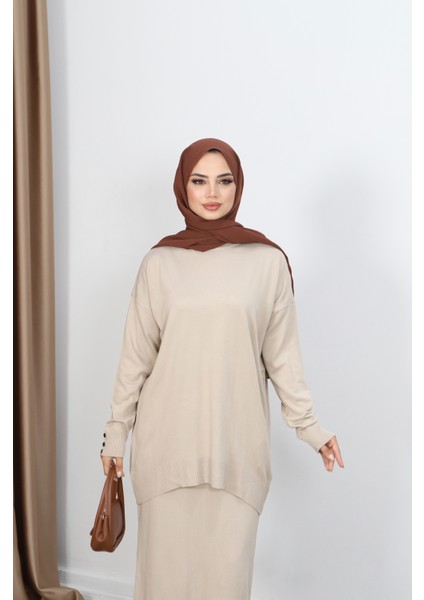 Düğme Detaylı Merserize Etekli Takım modelleri