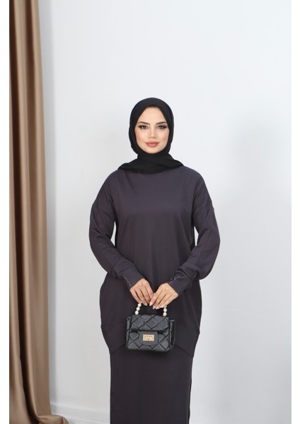 Düğme Detaylı Merserize Etekli Takım modelleri