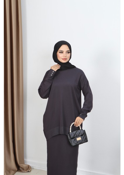 Düğme Detaylı Merserize Etekli Takım fırsatları