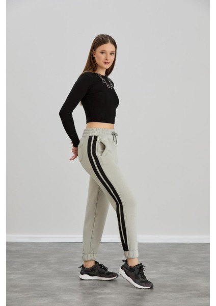 Yanı Şeritli Paça Latikli Üç İplik Eşofman Altı fiyatları