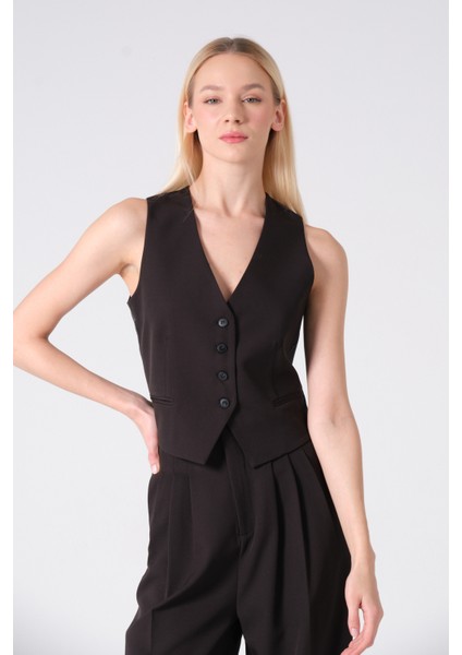 Arkası Astar ve Kemer Detaylı Yelek