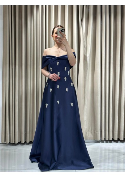 Lacivert Saten Straplez Önü Taşlı Elbise 2284