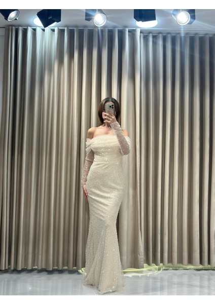 Bej Uzun Kollu Pul Payetli Önü Detaylı Balık Abiye Elbise GS7570 fiyatları