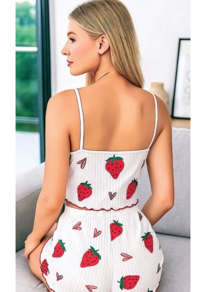 Nıghtlıght Beyaz-Çilek Desenli Alt-Üst Takım fiyatları