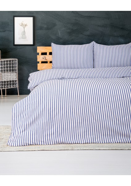 Çizgili Çift Kişilik Lastikli Çarşaf Nevresim Takım.
