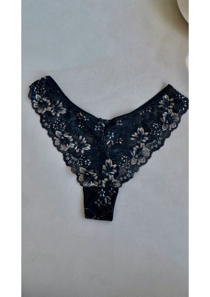 Dantelli Ağ Kısmı Tanga, Külot