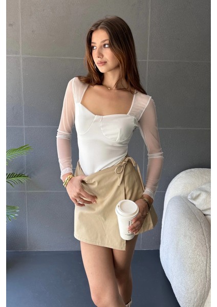 Kare Yaka Tül Detaylı Bluz modelleri
