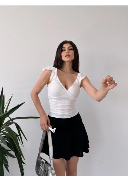 Kruvaze Yaka Omuzu Volanlı Bluz modelleri