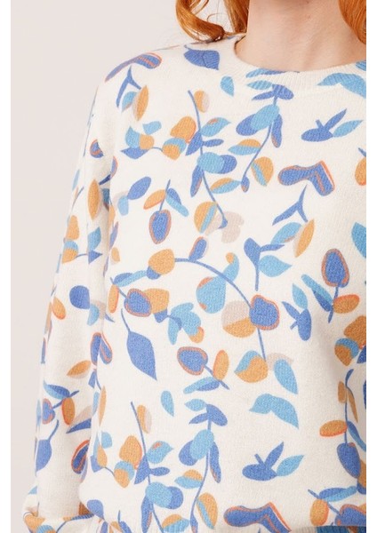 Yaprak Desenli Yumoş Kazak fırsatları