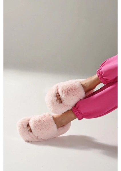 Kadın Ekstra Yumuşak Tüylü Ev Terliği 3cm fiyatları