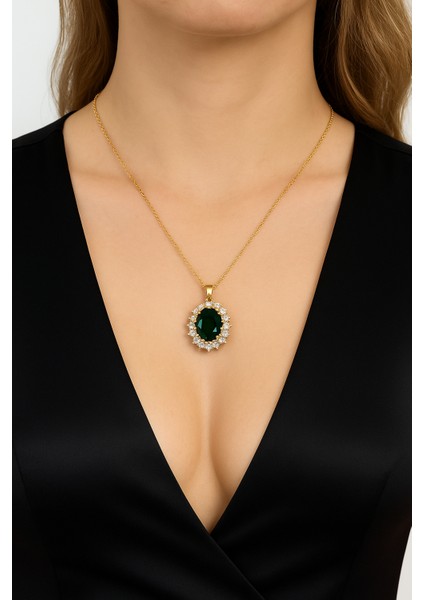 Zümrüt Yeşili Oval Taşlı Gold Zincir Kolye
