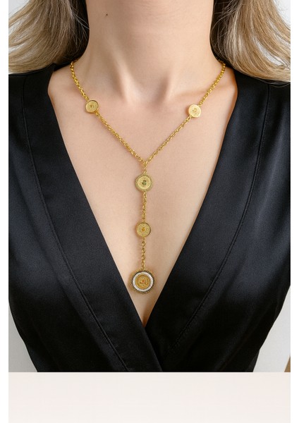 Altın Kaplama Madalyon Figürlü Zarif Çelik Kolye