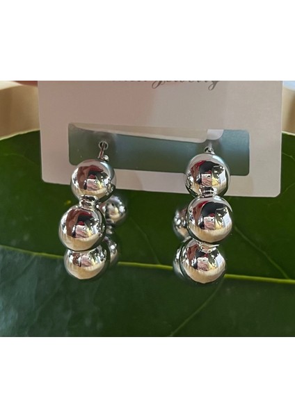 Gümüş Renk Lüks Gösterişli Çiçek Model Küpe fiyatları