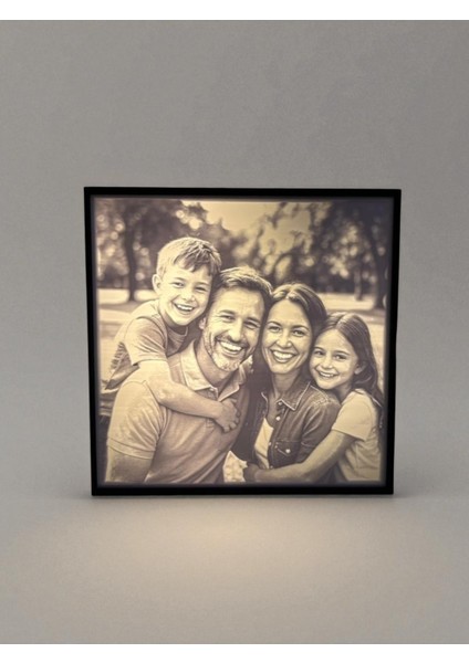 Lumobox – Kişiye Özel LED Işıklı 3D Lithophane Fotoğraf Kutusu | Dekoratif Hediyelik Gece Lambası indirimleri