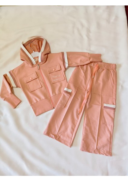 Açık Turuncu Rengi Şardonlu Çocuk Kalın Sweatshirt Takım - Rahat, Sıcak Tutucu ve Şık Tasarım fırsatları