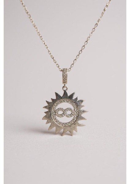 925 Ayar Gümüş Sonsuzluk Güneş Kadın Kolye