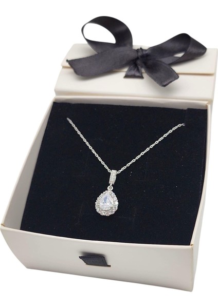 925 Ayar Gümüş Damla Kadın Kolye modelleri