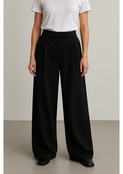 Kadın Palazzo Pantolon Siyah – Yüksek Bel, Likralı, Rahat Kesim, Şık Ofis & Günlük Kombin modelleri