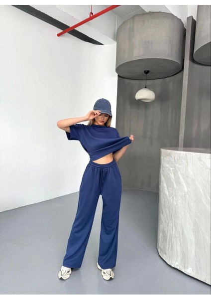 Osy Modal Yumuşak Dokulu Kumaş Kısa Kollu Bluz Rahat Pantalon Ikili Takım- Lacivert