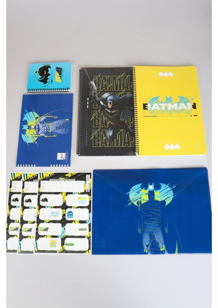 Dekomus Ile Lisanslı Batman A4 80 Yaprak 2 Adet Defter , 2 Adet Çıtçıt Dosya,resim Defteri ve Kalem Kutusu Kırtasiye Seti