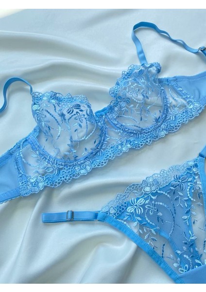 Dantel Detaylı Transparan Balconette Sütyen & Tanga Külot Takımı