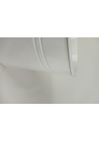 Konik Metal Saksı & Vazo Beyaz - 25 cm Dekoratif Çok Amaçlı Renkli Çiçeklik (25X23/15 Cm)