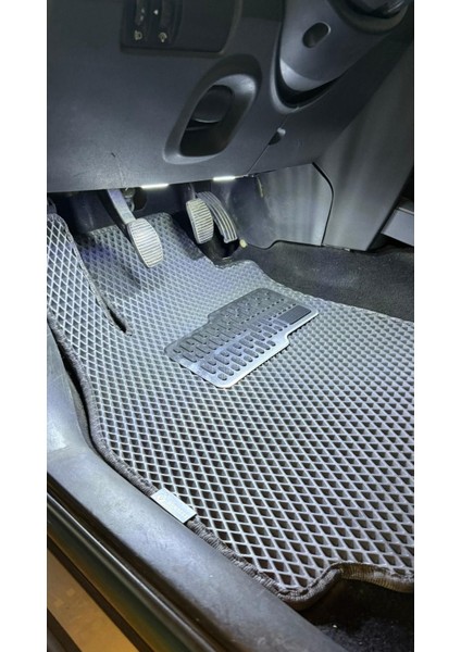 Megane2 Araba Paspası modelleri