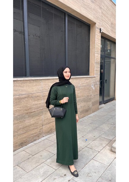 509 Desenli Triko Elbise Zümrüt fırsatları