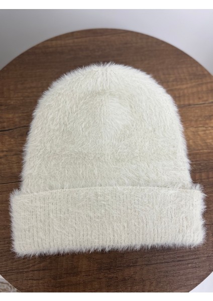 Kadın Yumuşacık Akrilik Kumaş Saçaklı Tüylü Bere – Sıcak Tutucu Kışlık Şapka modelleri