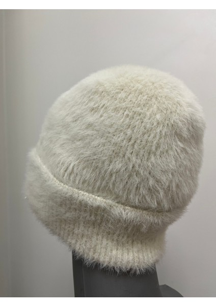 Kadın Yumuşacık Akrilik Kumaş Saçaklı Tüylü Bere – Sıcak Tutucu Kışlık Şapka indirimleri