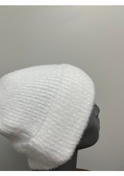 Kadın Yumuşacık Akrilik Kumaş Saçaklı Tüylü Bere – Sıcak Tutucu Kışlık Şapka fırsatları
