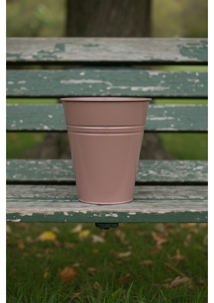 Konik Metal Saksı & Vazo Gül Kurusu - 25 cm Dekoratif Çok Amaçlı Renkli Çiçeklik (25X23/15 Cm) indirimleri