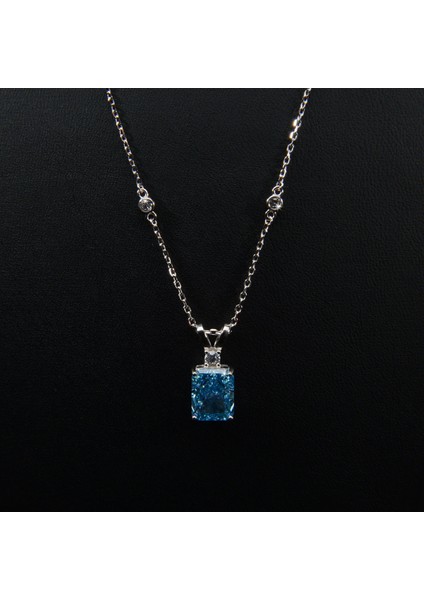 512 Ice Cut Gümüş Kolye