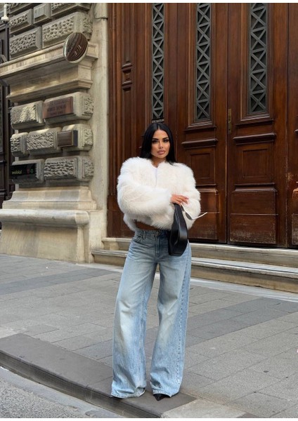 Kadın Suni Kürk Yumuşak Dokulu Crop Ceket indirimleri