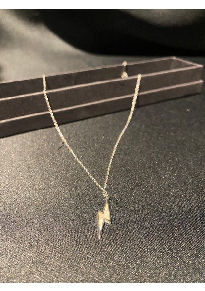 Lighthing Kadın Çelik Kolye fiyatları