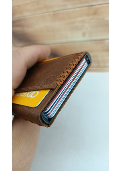 Galatasaray Kişiye Özel Hakiki Deri Mekanizmalı Kartlık modelleri