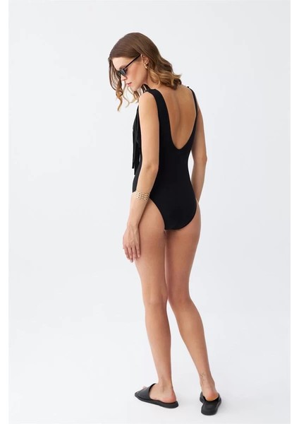 Kadın Püsküllü Mayo Siyah modelleri