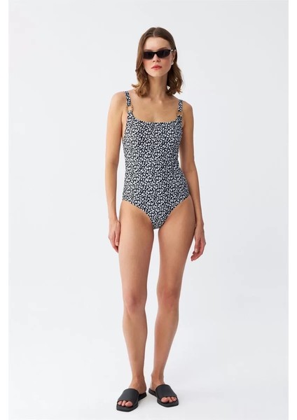 Kadın Lacivert Geometrik Desenli Aksesuar Askılı Tek Parça Mayo fiyatları