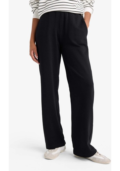 Straight Fit Beli Lastikli Basic Düz Cepli Eşofman Altı fırsatları