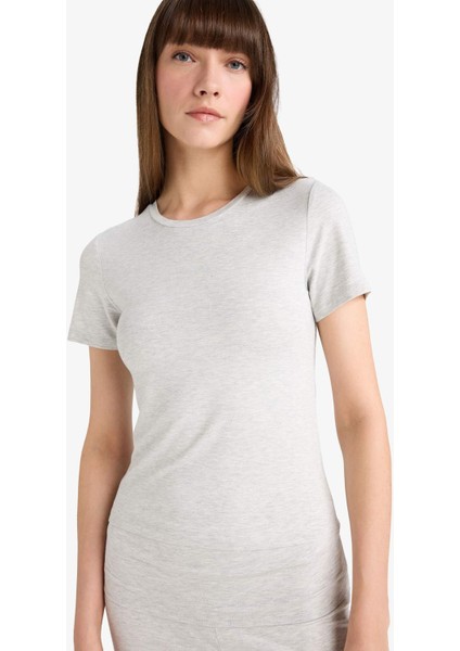 Bedene Oturan Kısa Kollu Tişört-Fall in Love Loungewear G0006AX25WN