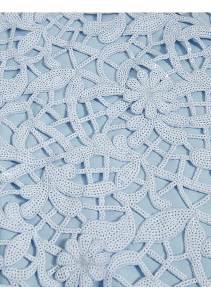 Çiçek Desenli Pul İşlemeli Kare Yaka Dantel Detaylı Mini Elbise