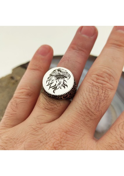 925 Ayar Gümüş Kartal Kafası İşlemeli Erkek Yüzük fiyatları