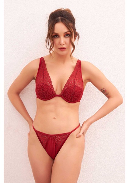 Iç Giyim Strappy Lace Sütyen String Takımı fiyatları