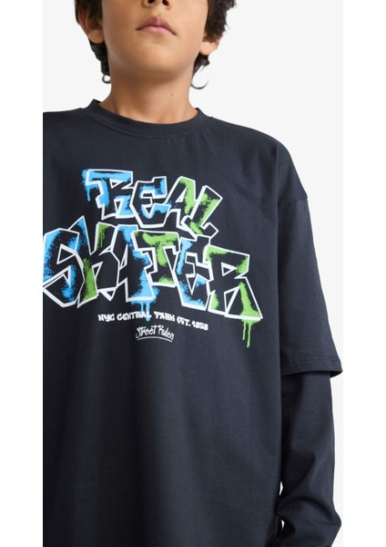 Erkek Çocuk Oversize Geniş Kalıp Bisiklet Yaka Baskılı Uzun Kollu Tişört E9585A825AU indirimleri